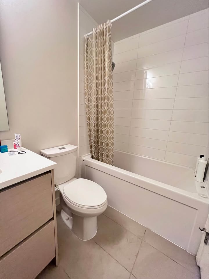 2 Beds 2 Baths – Apartment