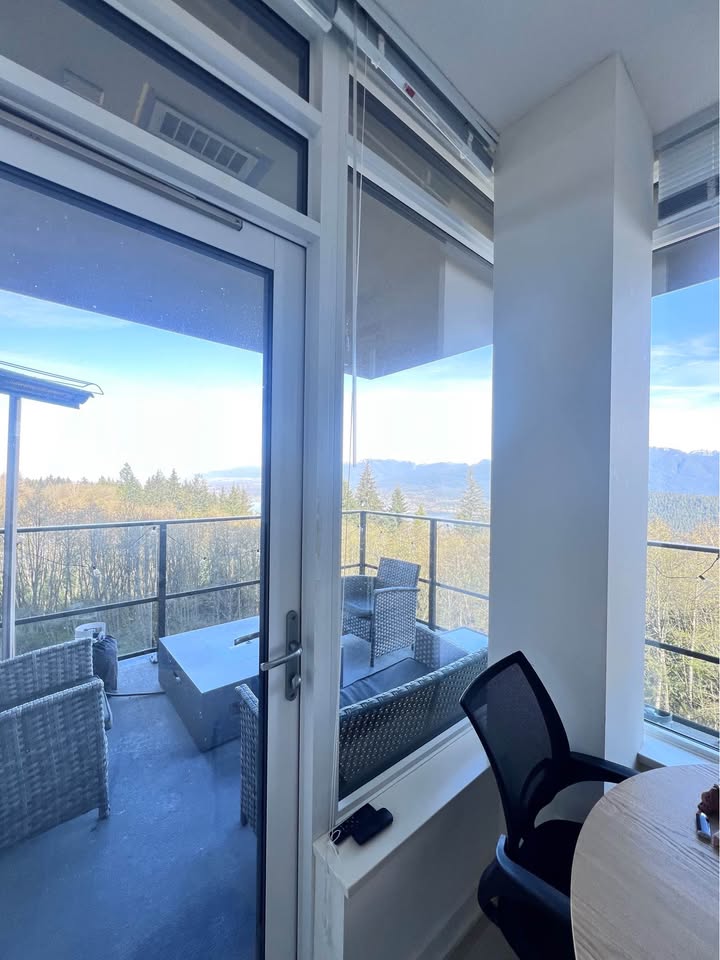 2 Beds 2 Baths – Apartment