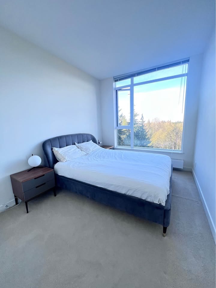 2 Beds 2 Baths – Apartment