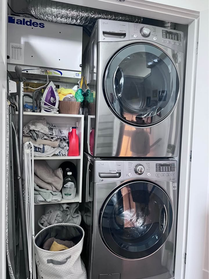 3 Beds 2 Baths – Townhouse