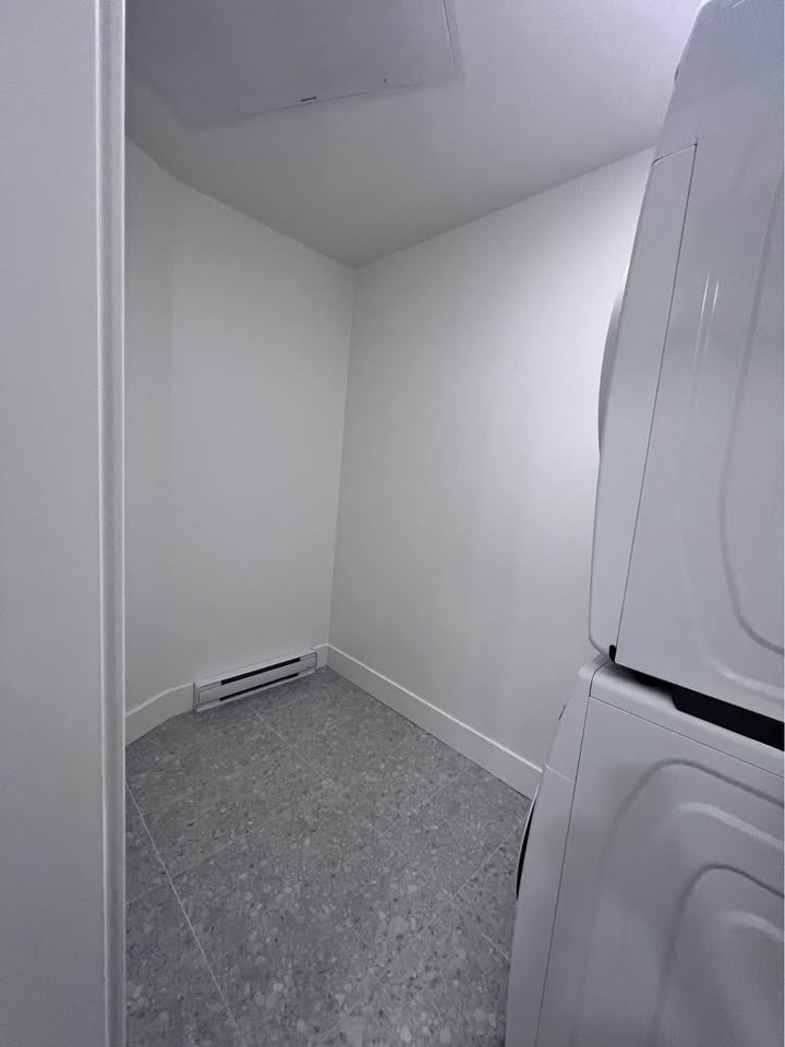 709405610_27000612252927799_5641205905468931671_n 1 Bed 1 Bath – Apartment